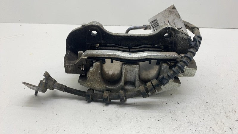 17988801 ⭕2017 2018 2019 2020 Chrysler Pacifica Front Passenger Caliper Right RH 17988801