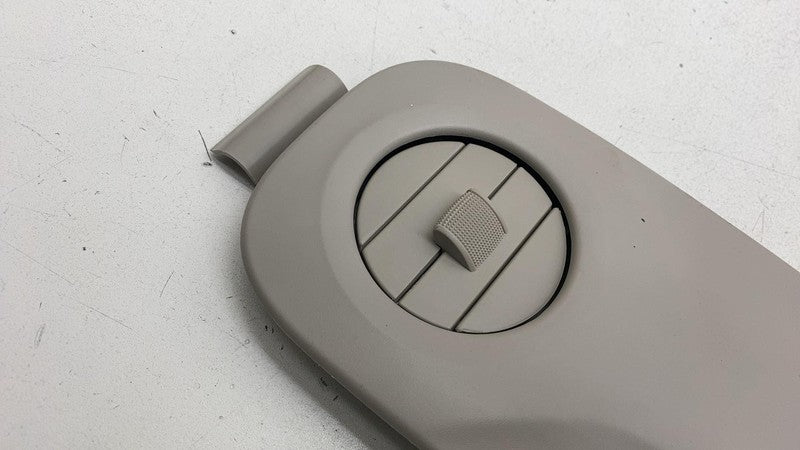 55057421AC 17-24 Chrysler Pacifica Rear 3rd Row Roof Air Vent Trim w/ Dome Light 55057421AC