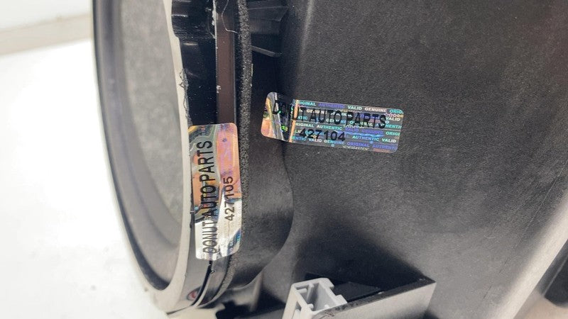 PT00485899A ⭕ 2022 2023 2024 Rivian R1T Rear Sub Subwoofer Bass Speaker Box PT00485899-A OEM