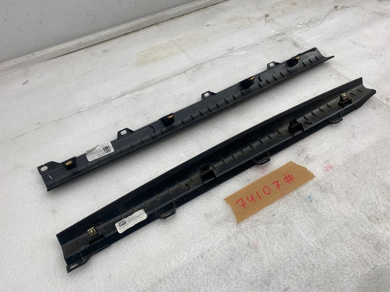 105155606C ⭕16-20 Model X Rear Left/Right Door Trim Mid Gap Hider 1051556-06-C/1051547-06-C