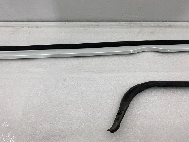 101221500G ⭕12-23 Model S Left Rocker Panel Scuff Plate Molding w/ Rubber Seal 1012215-00-G