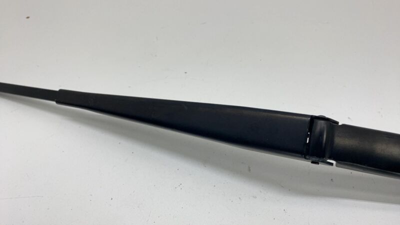 105339900A 2012-2020 Tesla Model S Front Passenger Windshield Wiper Arm Right 1053399-00-A