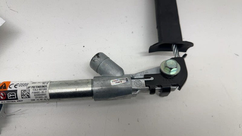 ⭕16-20 Tesla Model X Front Right Seat Belt 1st Row Lap Pretensioner 10