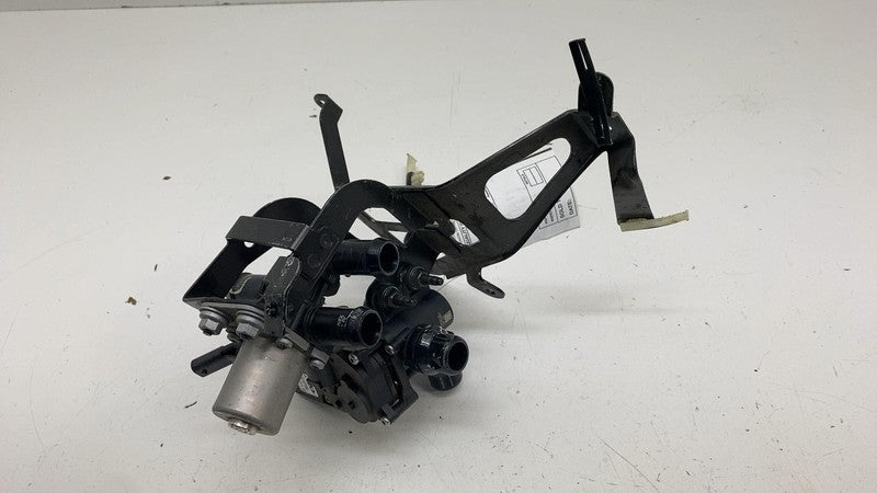 32339142 ⭕ 2021 2022 2023 Polestar 2 Battery Cooling Heater Water Control Valve 32339142