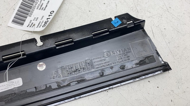 PT00012116-H ⭕ 2022-2025 Rivian R1S Rear Right Side Door Moulding Trim Panel RH PT00012116-H