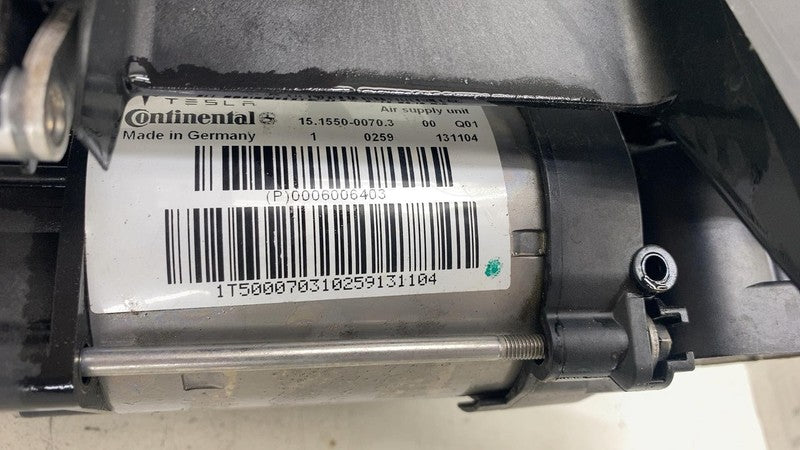 ⭕ 12-15 Tesla Model S Air Suspension Compressor Supply Unit w/ Bracket