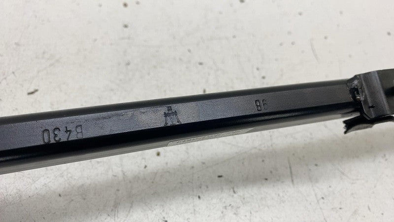 ⭕ 2014-2020 Maserati Ghibli Roof Rack Cross Bar Bracket Brace Assembly