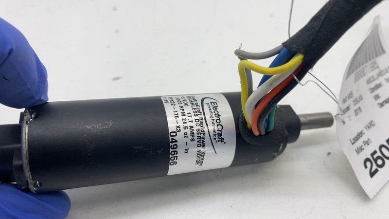 RPX32-175-X3 ⭕ 2016-2020 Tesla Model X Rear 2nd Row Seat Adjustment Track Motor RPX32-175-X3