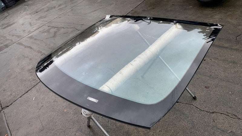 102163401D 2012-2015 Tesla Model S MS Front Windshield Heated Wiper Area (No Auto Pilot)