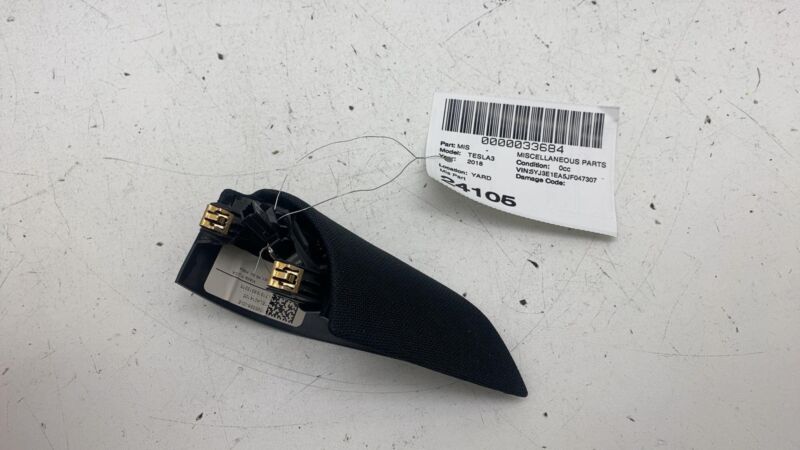 109568600E 2017-2023 Tesla Model 3 Front Passenger Side Audio Tweeter & Speaker Cover Right