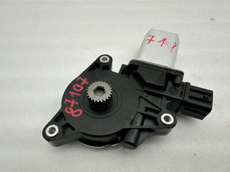 Does Not Apply 2012-2015 Tesla Model S MS Passenger Side Panoramic Sunroof Motor Right RH Assy