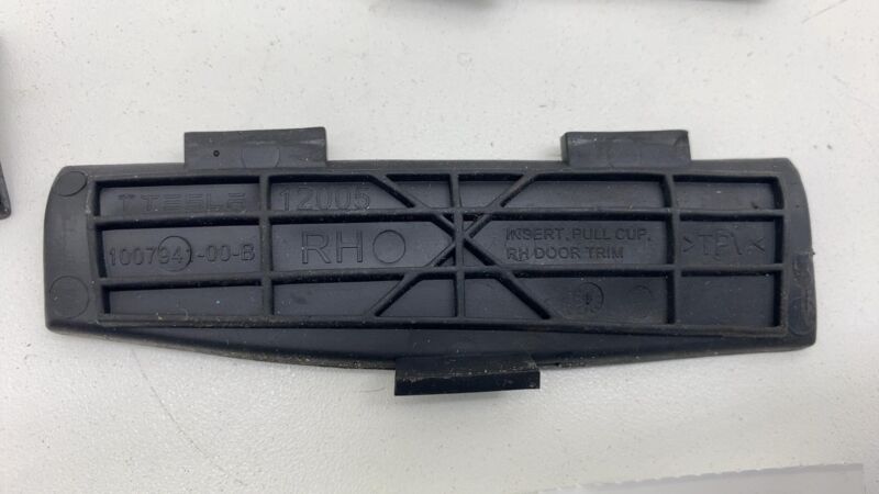 100296600B 2012-2020 Tesla Model S MS Set of 3 Front & Rear Left & Right Door Trim Pull Cup