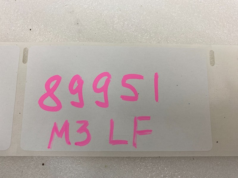 43R-004530 ⭕ 17-19 Tesla Model 3 Front Driver Side Door Window Glass Left LH (Single Pane)