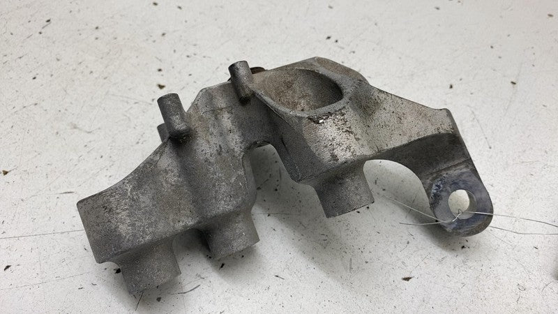 ⭕ 2017-2024 Chrysler Pacifica DOHC Engine Frame Mount Support Bracket Assembly