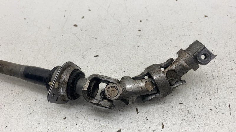 ⭕ 2022 Rivian EDV-700 Steering Column Intermediate Shaft Assembly PT00