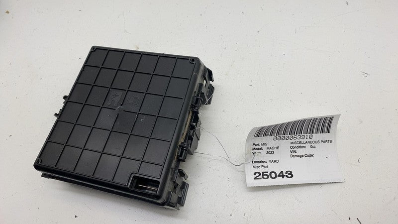 LJ8T14D068NAC ⭕ 21-24 Ford Mustang Mach-E Engine Bay Relay Junction Box OEM LJ8T-14D068-NAC