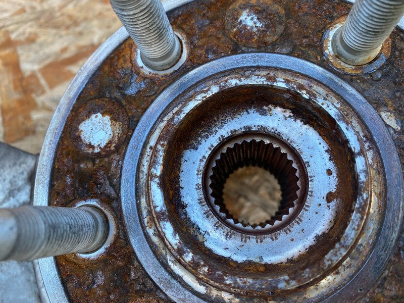 102741600D 16-20 Model X Rear Right Suspension Spindle Knuckle w/ Hub & Shield 1027416-00-D