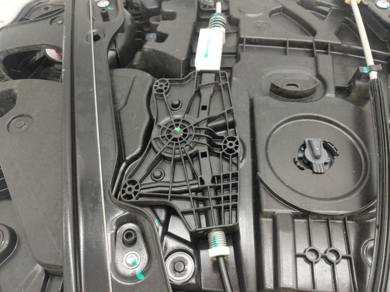 1495509 98 B 20-23 Model Y Front Right Door Carrier + Window Regulator & Speaker 1495509-98-B