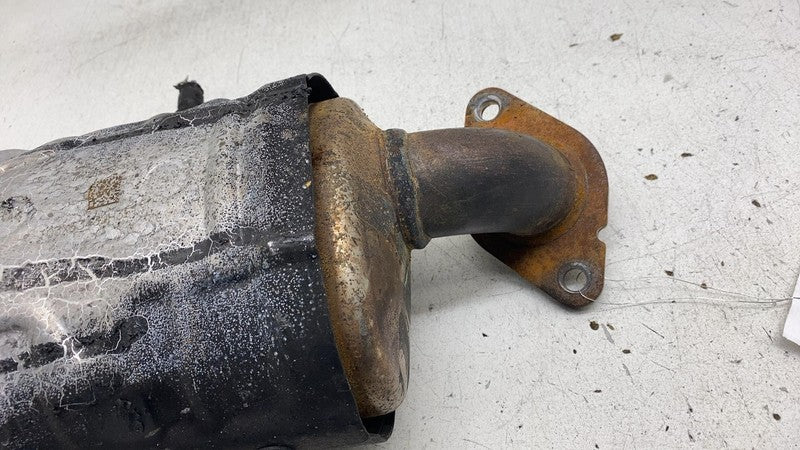 2017-2024 Chrysler Pacifica Exhaust Manifold Converter Assembly OEM