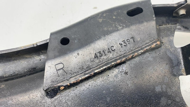 ⭕ 17-24 Chrysler Pacifica Rear Passenger Side Lower Trailing Control A