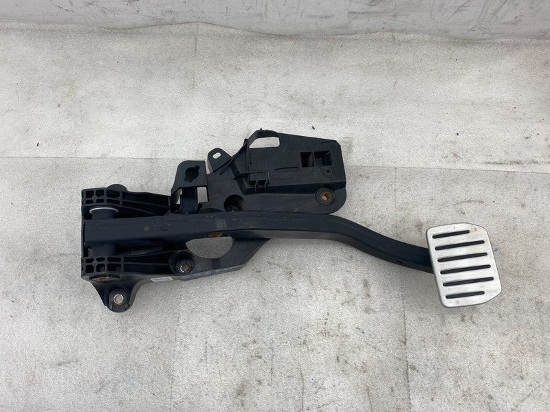 1188691 01 B ⭕ 2020-2024 Tesla Model Y MY Front Left Drive Brake Pedal Asembly 1188691-01-B