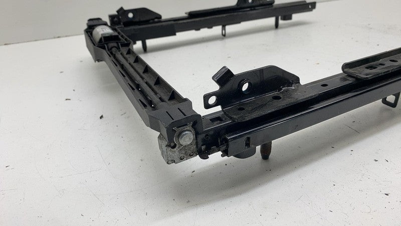 ⭕ 17-23 Model 3 Front Right 1st Row Seat Adjuster Motor Rail Track 111