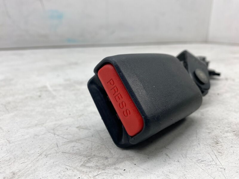 1085939 01 E ⭕ 2017-2023 Tesla Model 3 Rear Driver Side 2nd Row Seat Belt Buckle 1085939-01-E