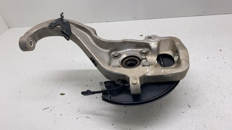 ⭕ 2022 Rivian EDV-700 Amazon Van Front Right Knuckle Wheel Hub FWD PT0