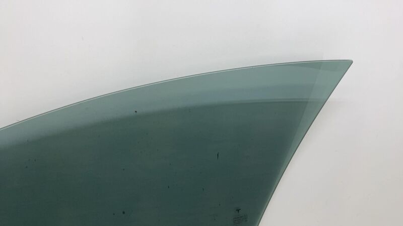 E6 43R-001074 2012-2015 Tesla Model S Front Passenger Side Door Window Glass Right 43R-001074