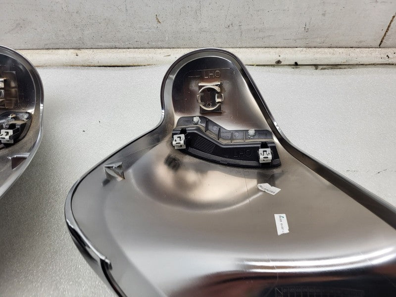 1062962 00 A ⭕16-23 Model X Left/Right Seat Monopost Outboard Cover 1062962-00-A/1062971-00-A