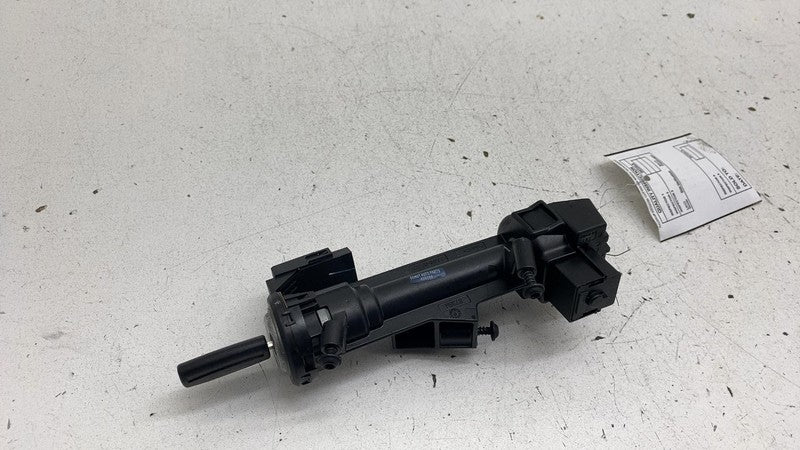 GM5T15607AB 2017 2018 Ford C-Max Ignition Switch Lock w/ Key & Immobilizer GM5T-15607-AB OEM