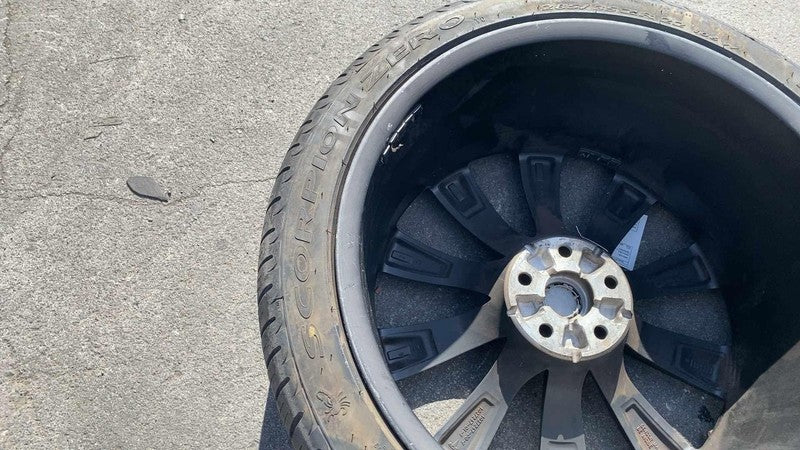 ⭕ 16-20 Model X Rear Wheel Rim 22X10J+35MM w/ Tire 285/35/ZR22 OEM 102