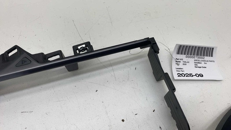 ⭕ 16-20 Tesla Model X Media Screen & Steering Wheel Trim Bezel Assy 10