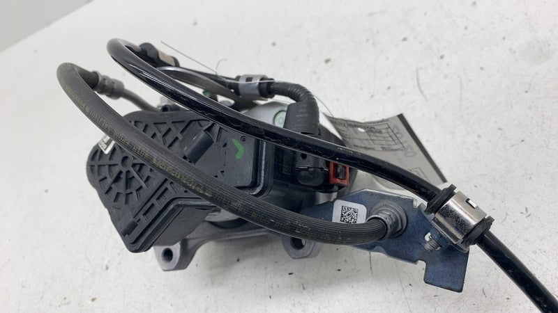 ⭕ 2020-2024 Tesla Model Y Rear Left Caliper w/ Brake Line Hose BASE 10