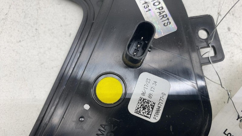 PT00051050C ⭕ 22-24 Rivian R1T R1S Front Left Charge Port inlet Bracket Mount PT00051050-C