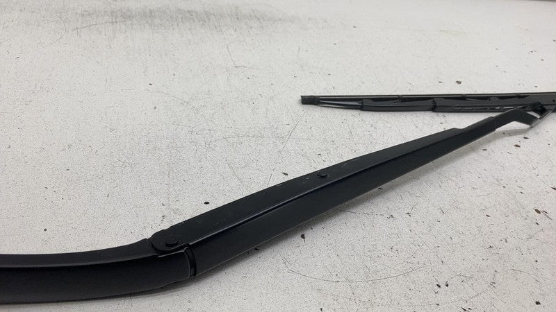 2022 2022 2024 Kia EV6 Front Passenger Side Windshield Wiper Arm & Blade Right