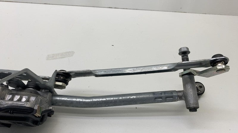 ⭕ 2022 Mercedes-Benz EQS 450+ Front Windshield Wiper Linkage Motor A2978207000