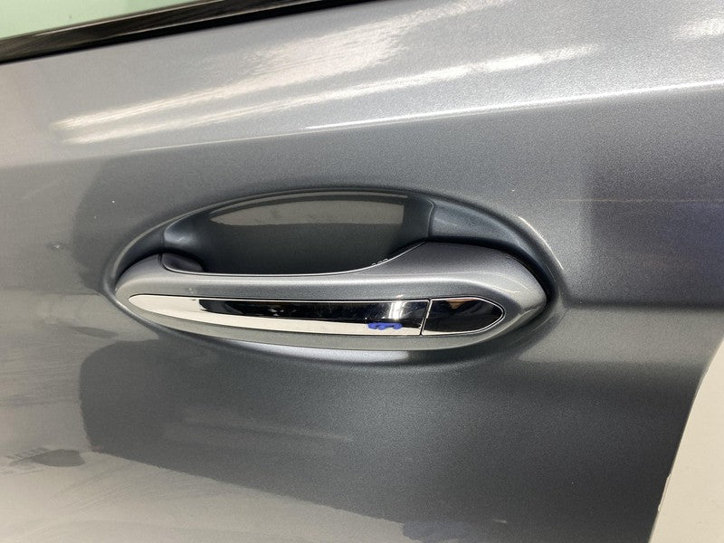⭕ 2017 2018 2019 2020 BMW 540i Front Driver Side Door Shell Panel Left