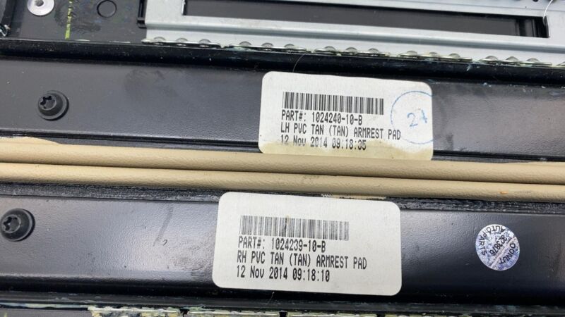 102423910B 2012-2015 Tesla Model S MS PAIR Left & Right Center Console Armrest Pad Tan Assy