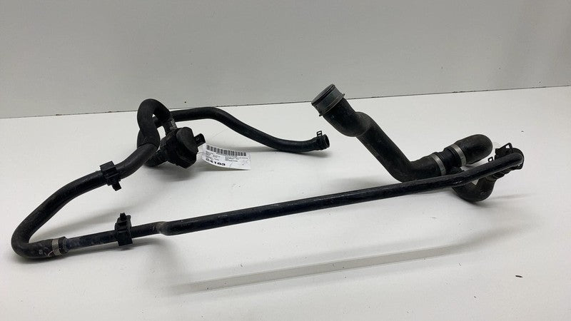 A1668305196 2012-2018 Mercedes-Benz GLE350 Engine Radiator Cooling Coolant Pipe Hose Line