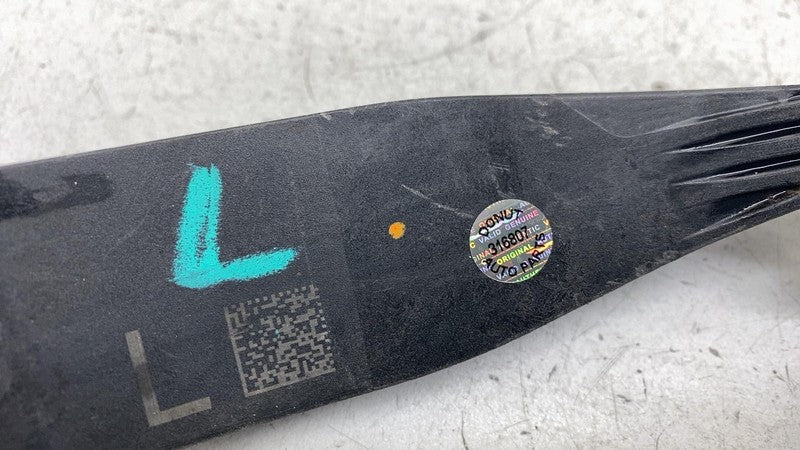 Knee Assembly VOLKSWAGEN ID4 Left 25