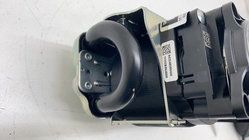 31675951 ⭕ 2021-2023 Polestar 2 Front Passenger Side Seat Belt Retractor Right 31675951