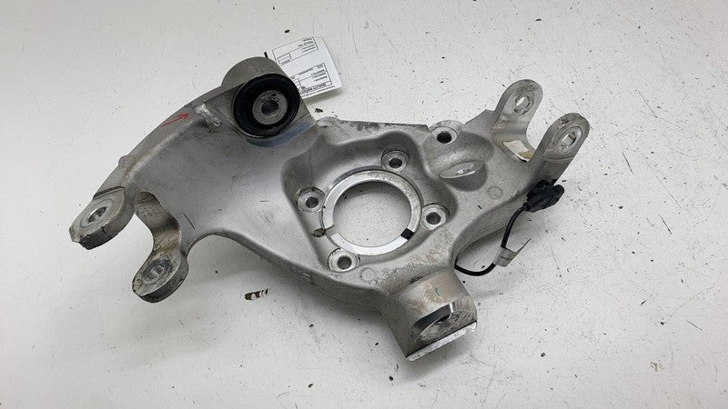 PT00001891 ⭕ 22-25 Rivian R1S Rear Driver Side Suspension Spindle Knuckle Left PT00001891