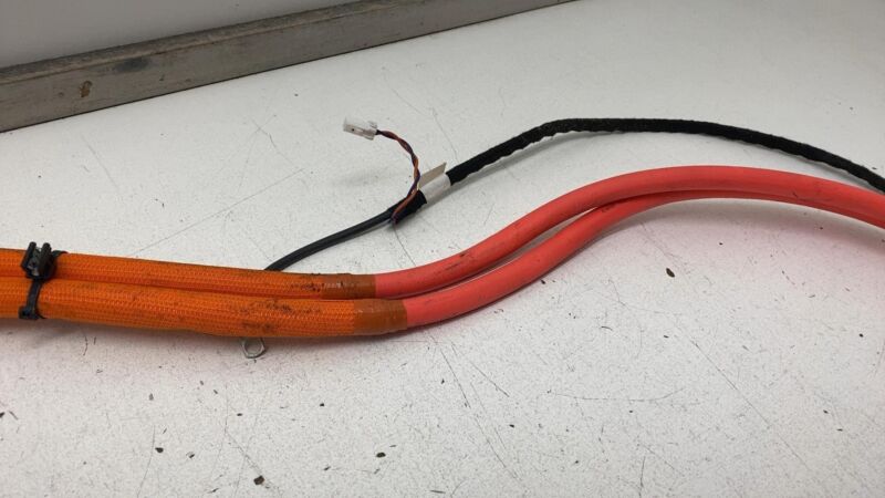 100487400E 2012-2015 Tesla Model S Rear HV Junction Box to Charge Port Wiring Cable Harness