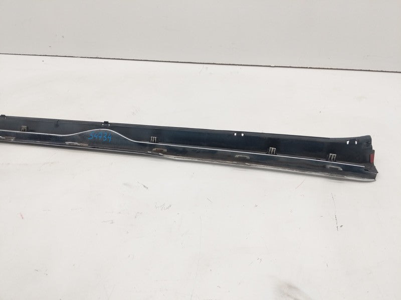 1012217 00 C ⭕12-23 Tesla Model S Passenger Side Skirt Molding Scuff Plate Right 1012217-00-C