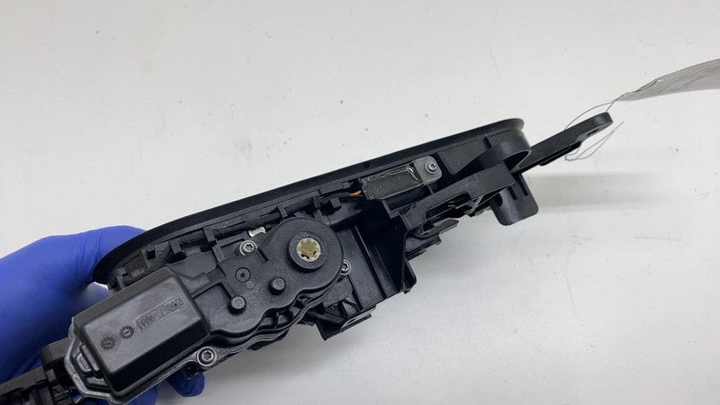 PT00002455-J ⭕22-24 R1T R1S Right Front / Left Exterior Door Handle Green EXP006 PT00002455-J