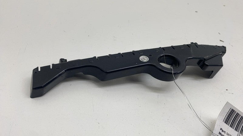 84624943 ⭕ 2019-2025 Chevrolet Silverado 1500 Front Left Bumper Support Bracket 84624943