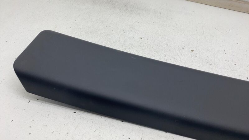 100820300E 2012-2015 Tesla Model S Panoramic Roof Middle Bow Headliner Cover Assembly Black