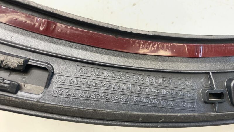 4KE 853 025 ⭕ 2019-2023 Audi E-Tron Quattro Front Left Side Fender Flare Moulding 4KE853025