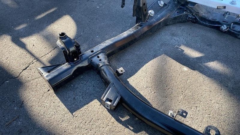 ⭕ 2017-2024 Chrysler Pacifica Front Undercarriage Subframe Crossmember Cradle